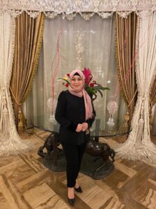 خبيرة التجميل سماح حسن تكشف سر الحصول علي بشرة صافية